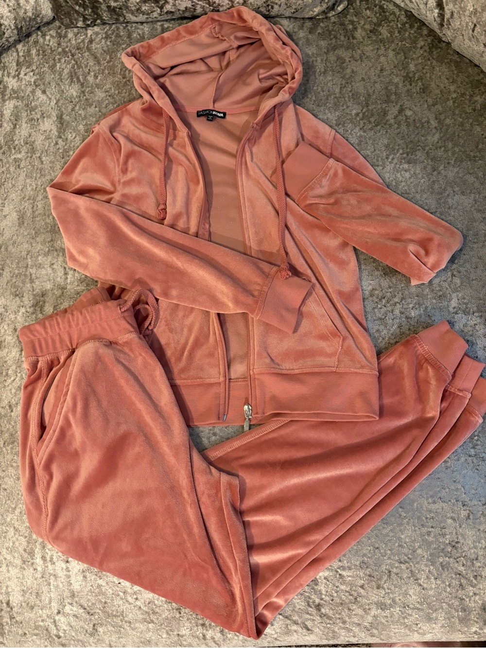 Fashion Nova Dusty Rose Velour Hoodie & Joggers Set